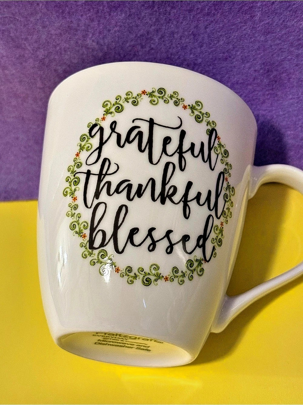 Pfaltzgraff Everyday Grateful Thankful Blessed Mug White & Green